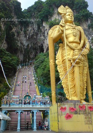 Batu Caves temple worlds tallest Lord Murugan statue