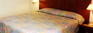 Caliber Hotel Kuala Lumpur room queen bed